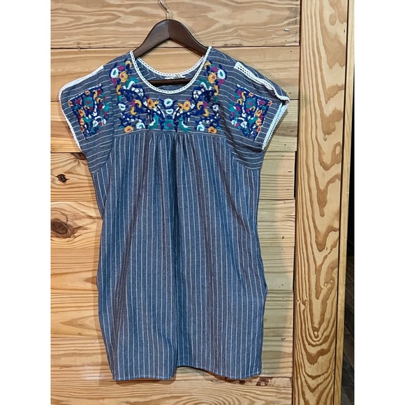 entro Dresses & Skirts - Entro Mexican Shift Mini Dress Blue Floral Embroidery Crochet Lace Womens Medium